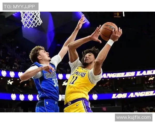 布克33分难救主！太阳队不敌独行侠，老鹰队约翰逊创纪录当选最佳